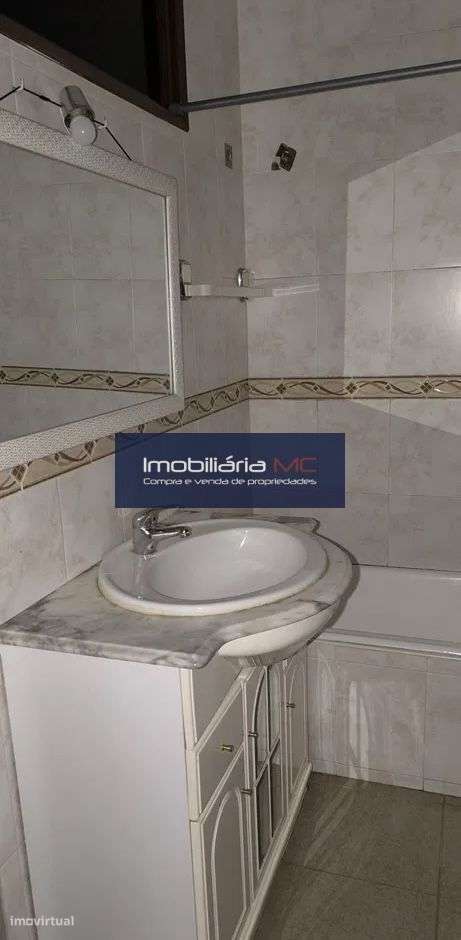 Apartamento T2 junto ao GaiaShopping em Coimbrões - V.N.Gaia - Grande imagem: 4/13