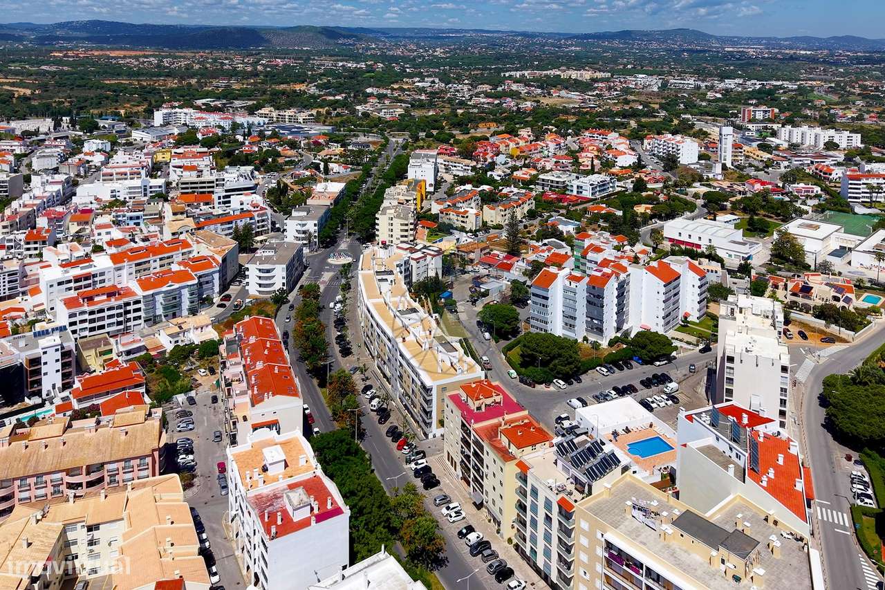 Apartamento T2 localizado a cerca de 600 metros da Praia em Quarteira-38