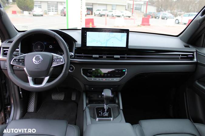 SsangYong Musso Grand 2.2 e-XDI Plus Aut. - 11