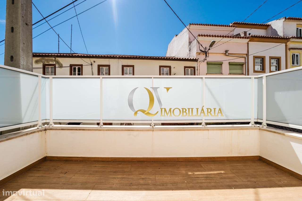 Excelente moradia para venda sita em São Martinho do Porto-19