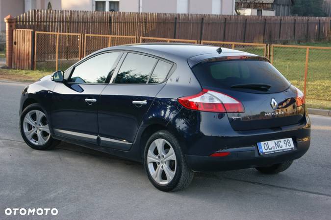 Renault Megane 1.6 16V 110 Expression - 11