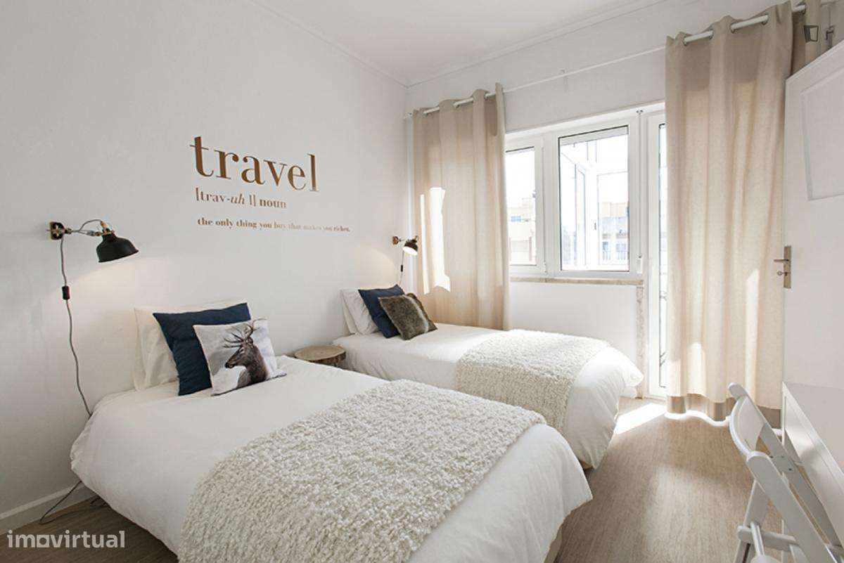 Quarto - localizado em Lumiar Lisbon - Grande imagem: 4/9