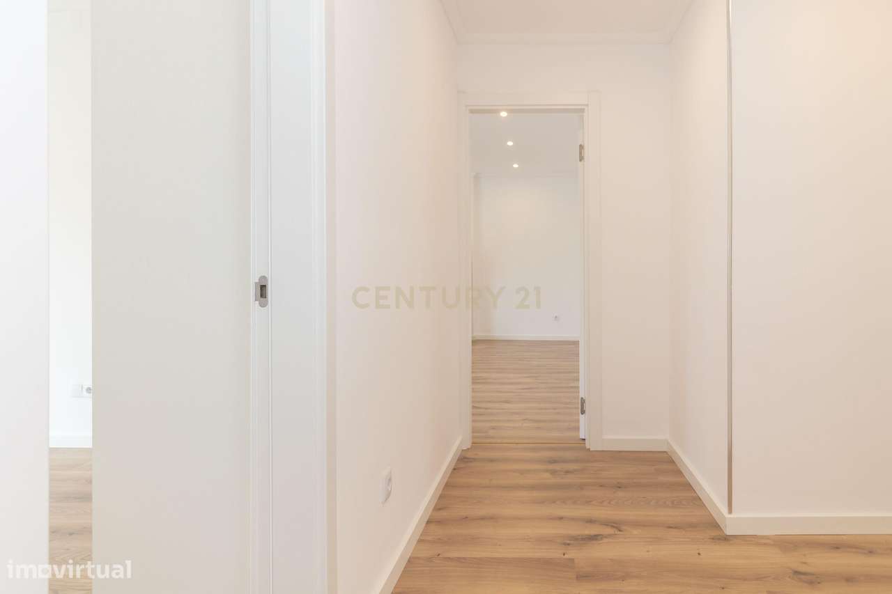 APartamento - T5  A ESTREAR-  com Espaço Exterior-  Palmela-12