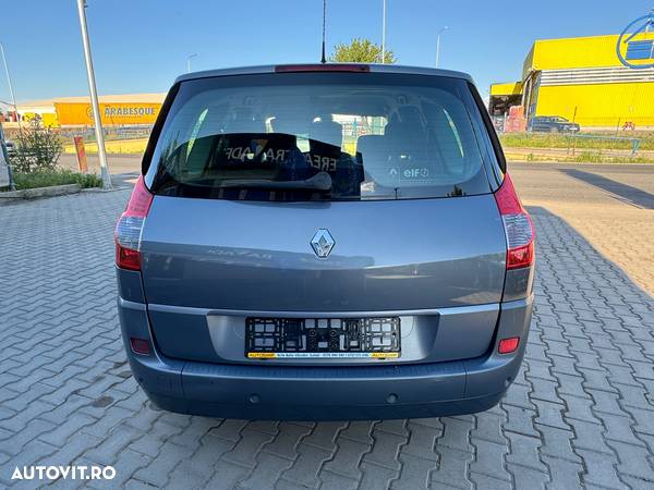 Renault Scenic - 29