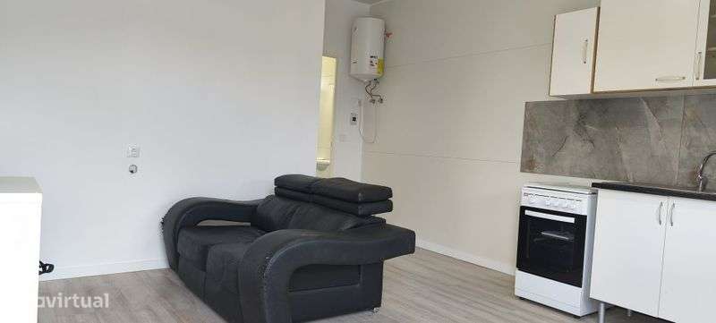 Casa pré fabricada em painel sanduíche - Grande imagem: 4/4