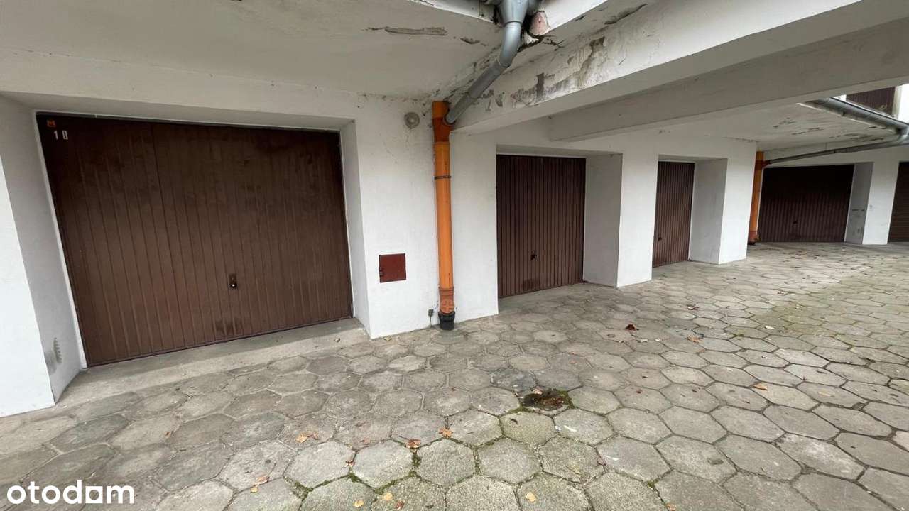 Sprzedam 4 pokojowe mieszkanie, 1 piętro, taras, garaż -os. Zatorze-17