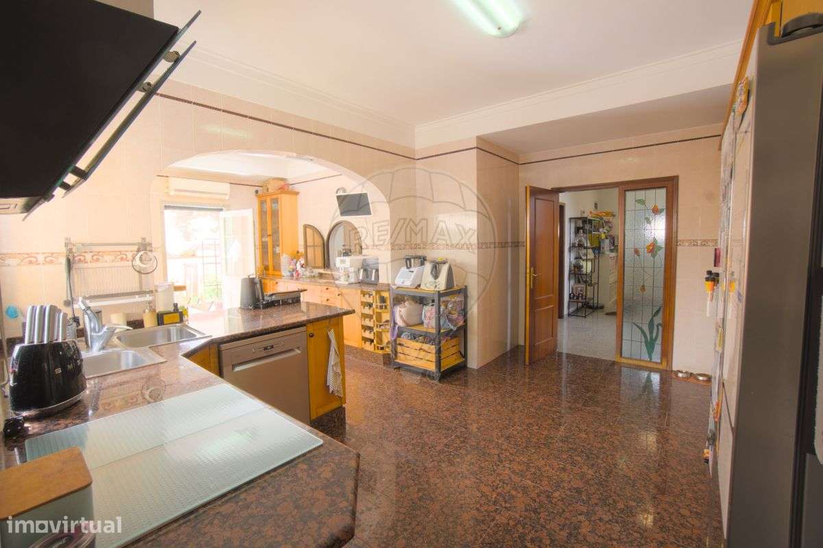 Moradia T5 para venda - Grande imagem: 5/21