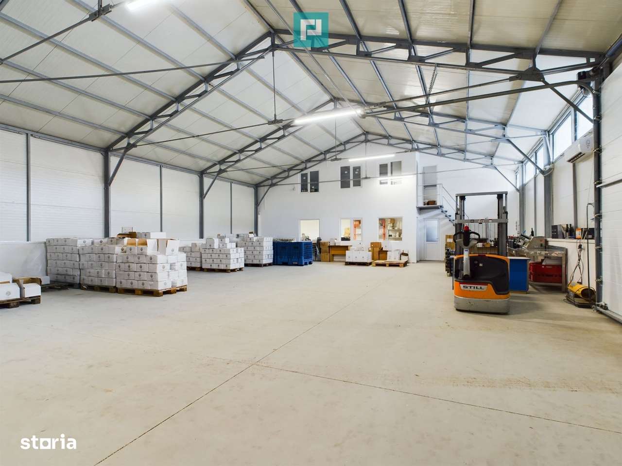 Hală de producție cu spații de birouri - Imagine principală: 2/10