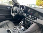 Alfa Romeo Giulia 2.0 Turbo Veloce TI Q4 - 8