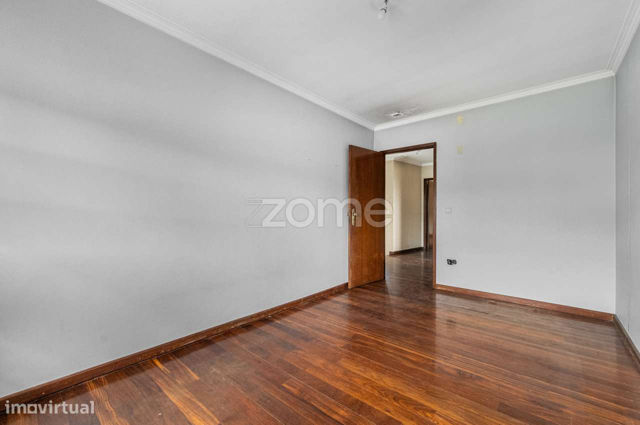 MORADIA T3 POVOA DE LANHOSO BRAGA-15