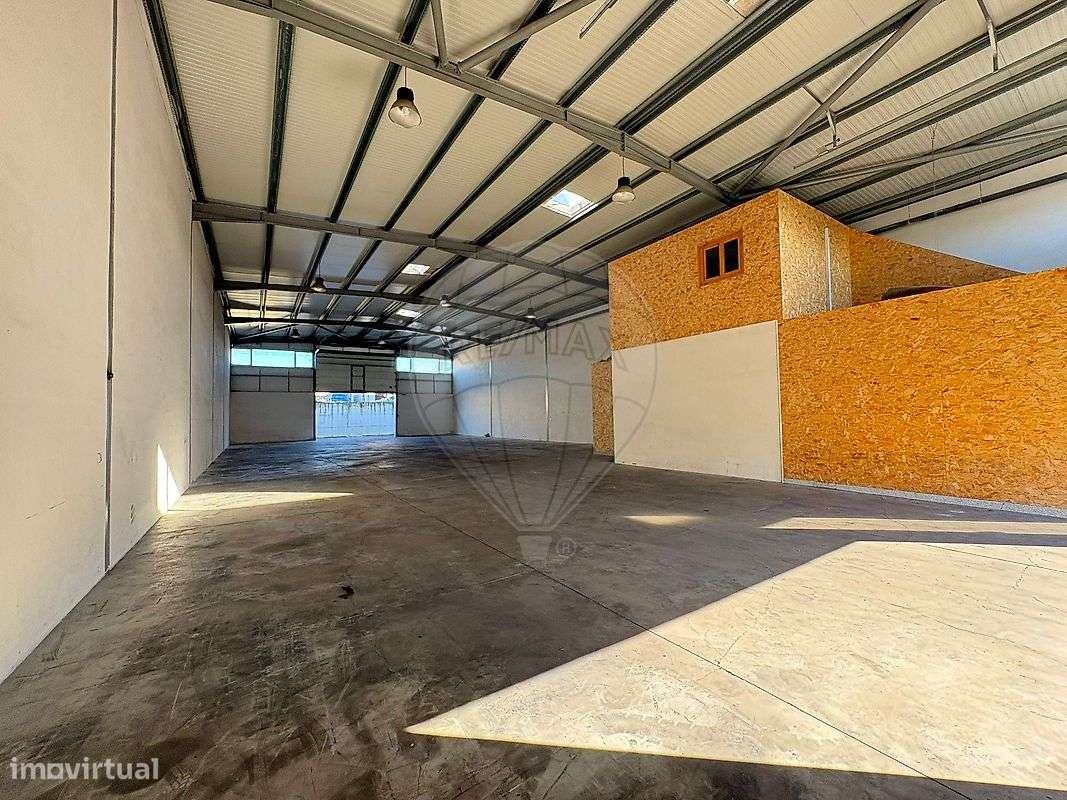 Armazém  para arrendamento - Grande imagem: 3/14