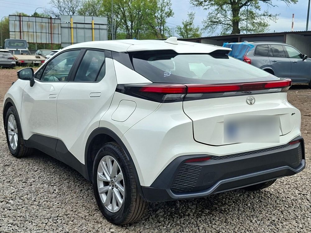 Toyota C-HR 2024