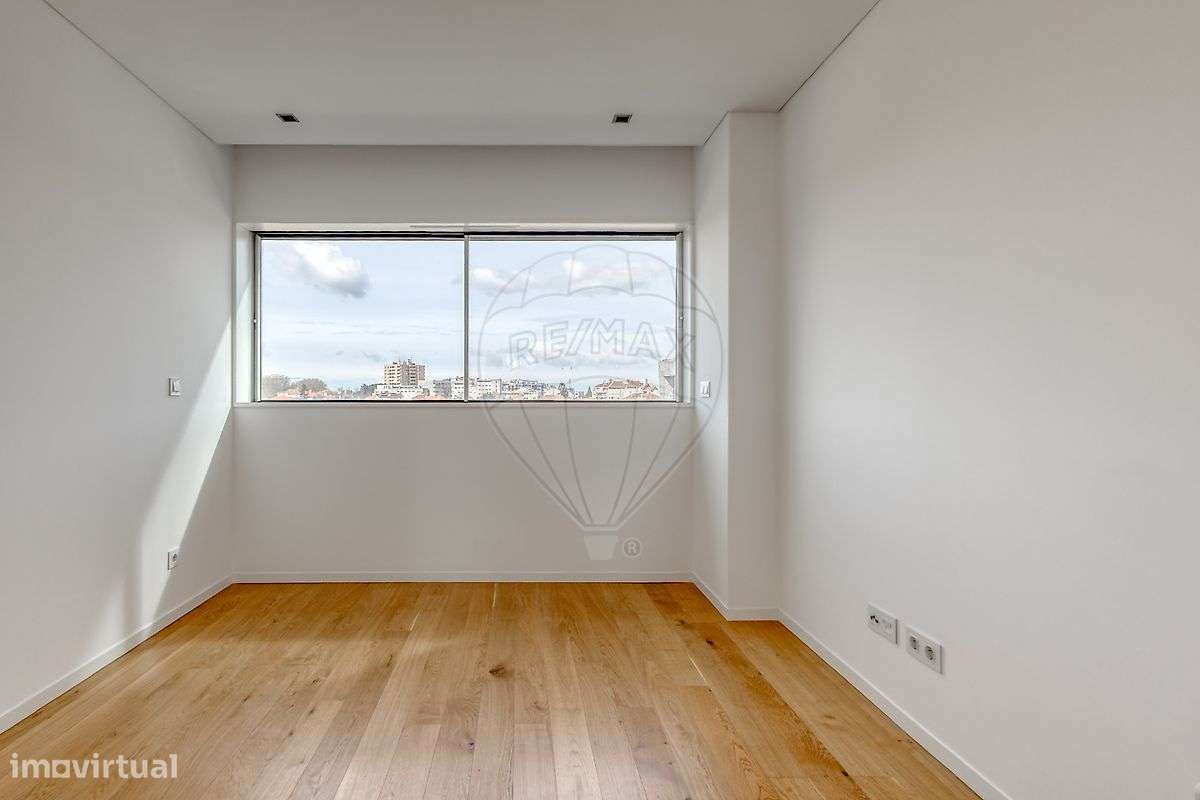 Apartamento T4 para venda-24