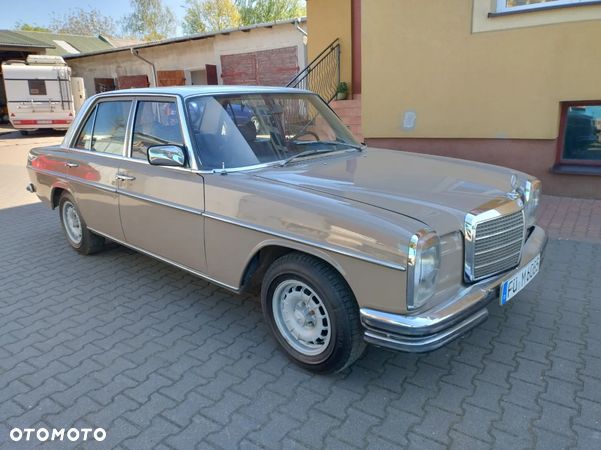 Mercedes-Benz Inny - 1