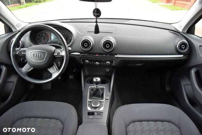 Audi A3 1.6 TDI - 4
