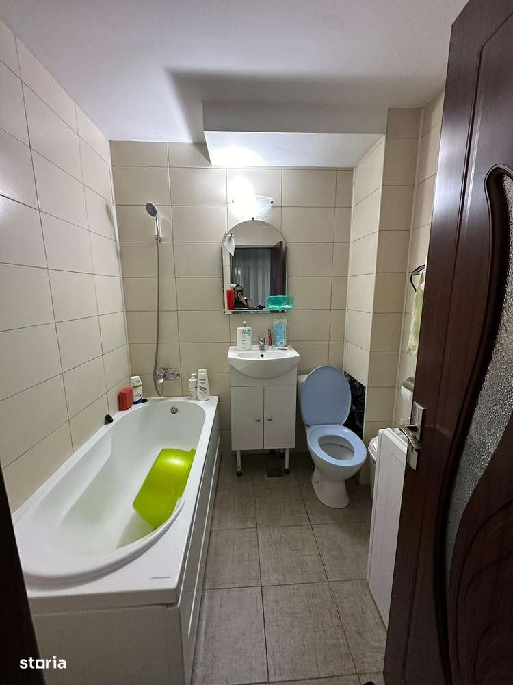 Apartament spatios cu 2 camere in zona Tg. Cucu-9