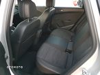 Opel Astra IV 1.4 T Cosmo - 15