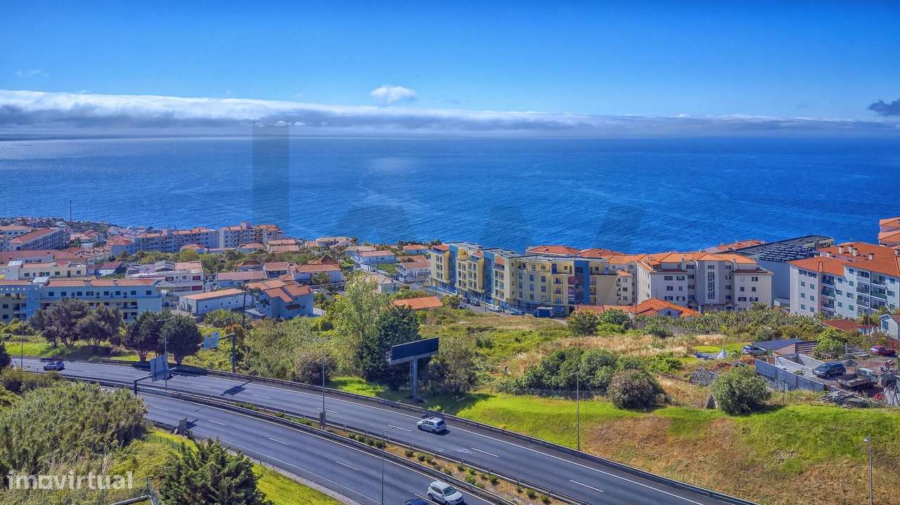 Vista Mar Soberba: Apartamento T2 no Último Andar – Caniço, Madeira-14