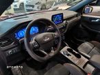 Ford Kuga - 10