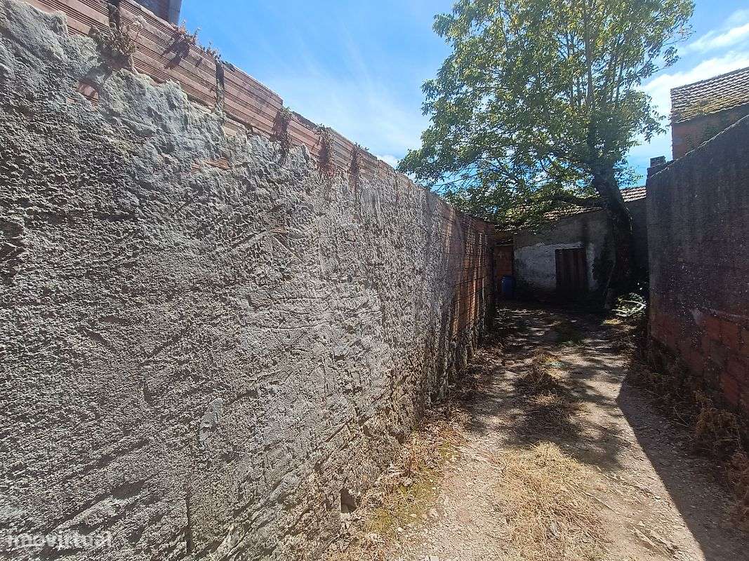 Moradia T2 para venda-5