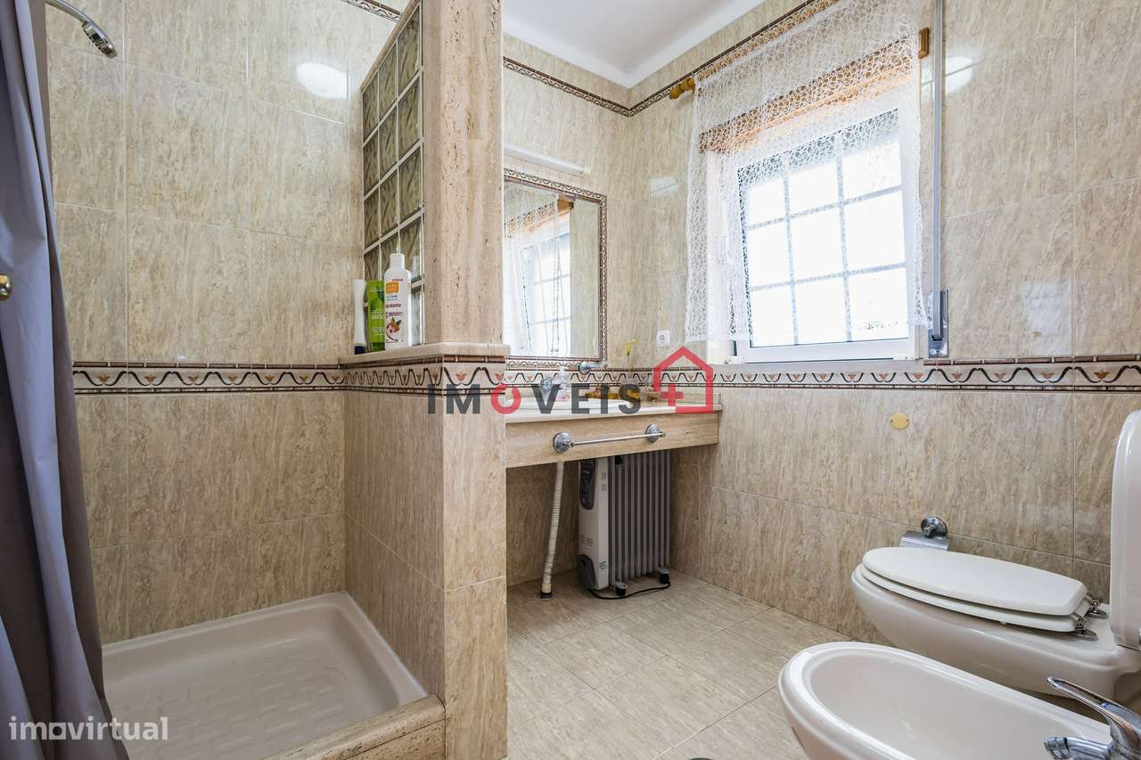 Moradia T5 - São Jorge-29