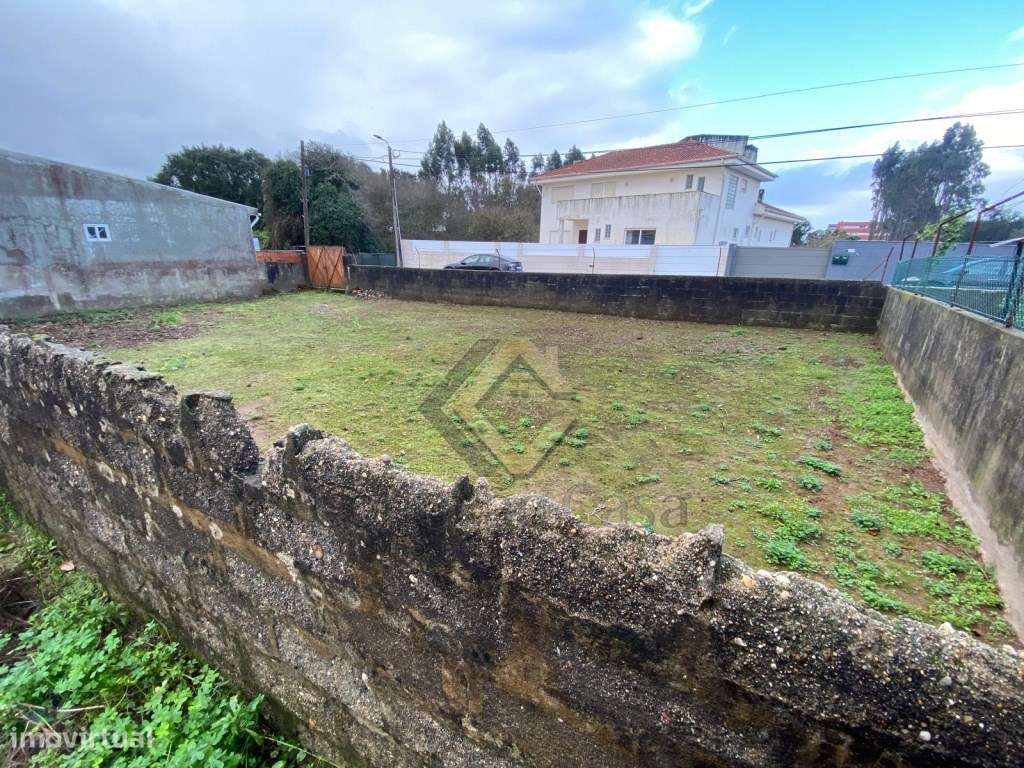 Terreno para Construção com Ruína em Anta - Espinho - Grande imagem: 2/17