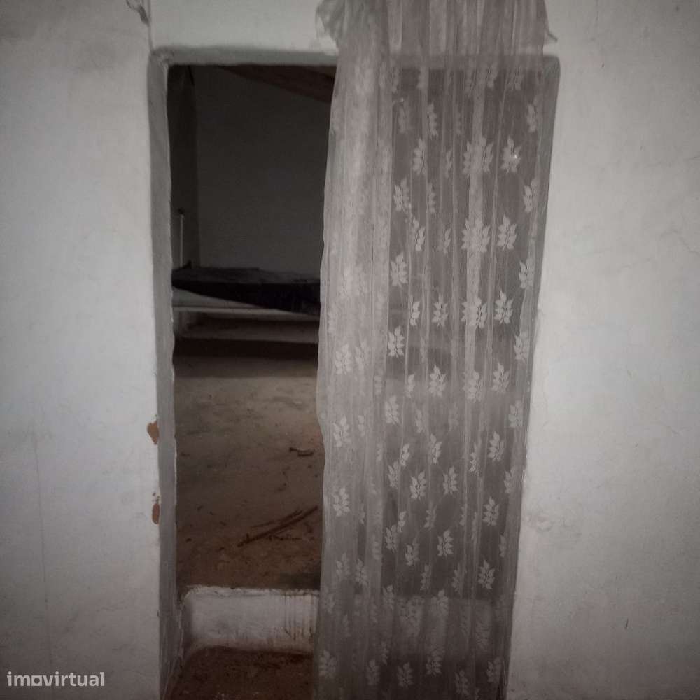 Casa Antiga em Mourão-17