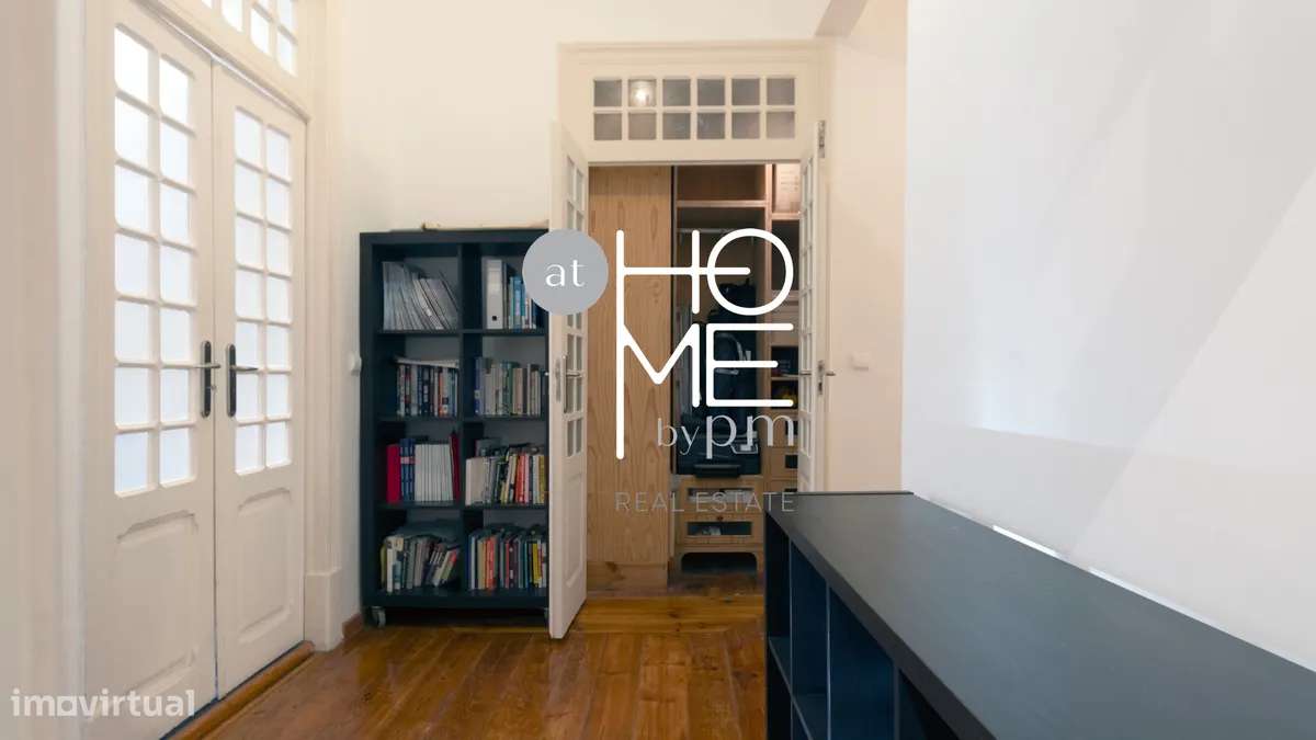 Av. Luís Bívar | T3 + 1 de charme em Lisboa-21