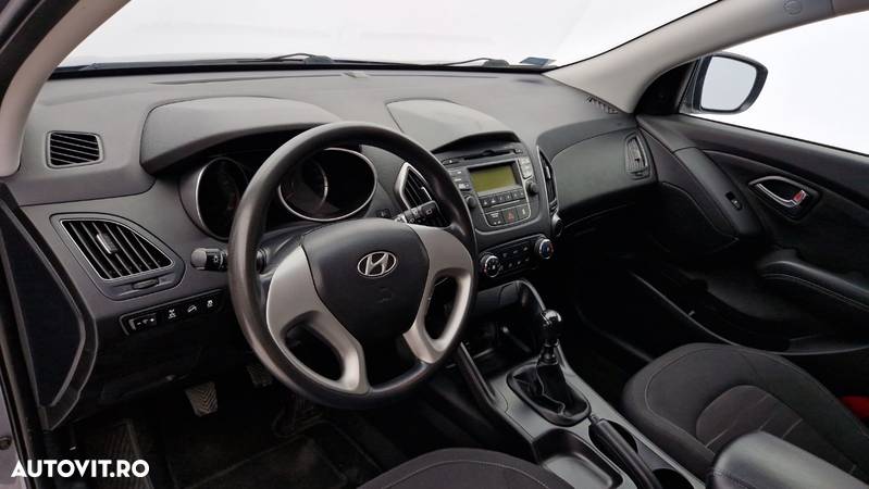 Hyundai ix35 2.0 GDi 4WD Style Heat - 9