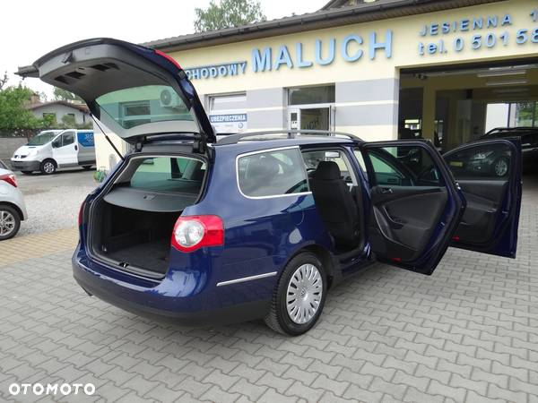 Volkswagen Passat 2.0 TDI DPF Comfortline - 13