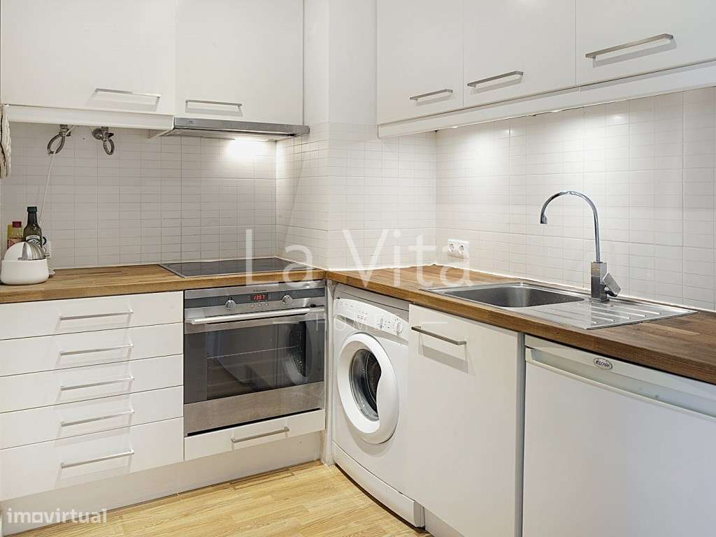 T1, totalmente remodelado, com licença de AL, no Bairro do Rosário ...-10