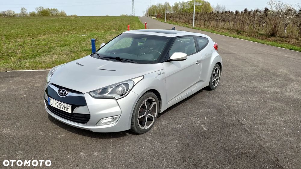 Hyundai Veloster