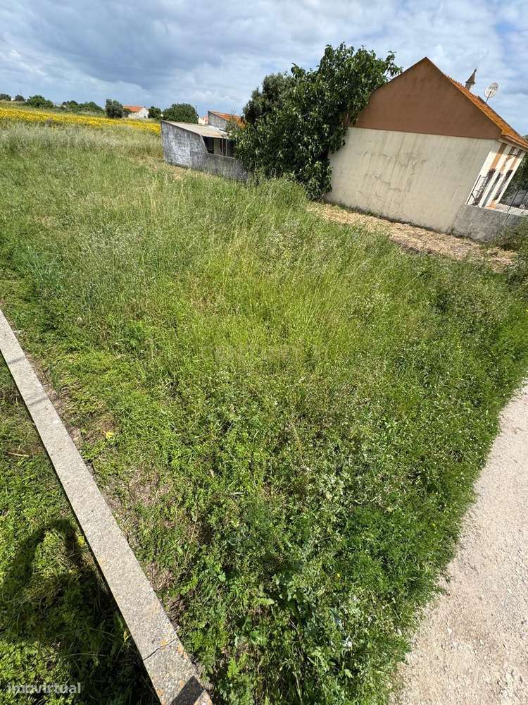 Terreno, 390 m², Sarilhos Grandes - Grande imagem: 4/5