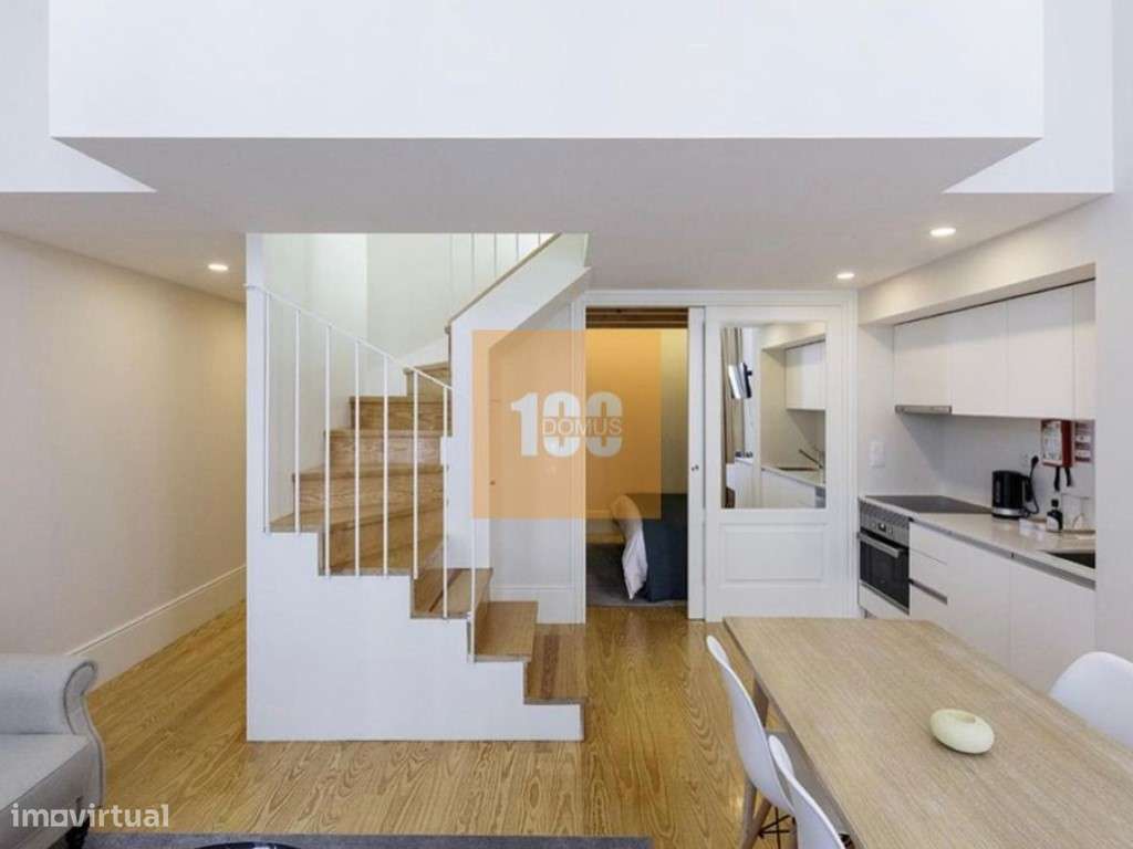 T1+1 duplex ao Bolhão com Licença AL - Grande imagem: 2/21