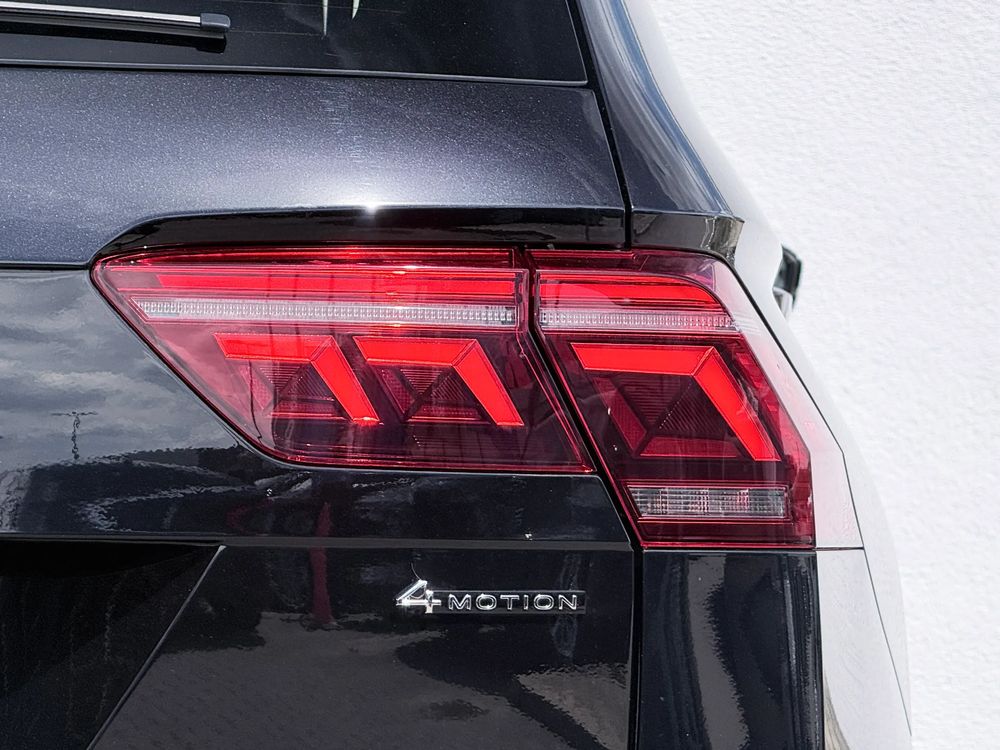 Volkswagen Tiguan 2.0 TSI 4Mot Elegance DSG 190 KM — zdjęcie 5