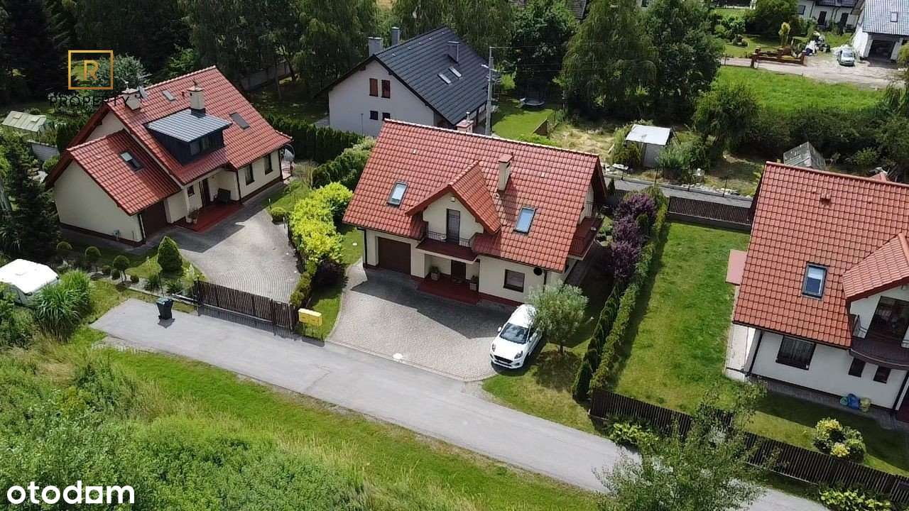 elegancki  blisko miasta 5 pokoi garaż – pohled 3