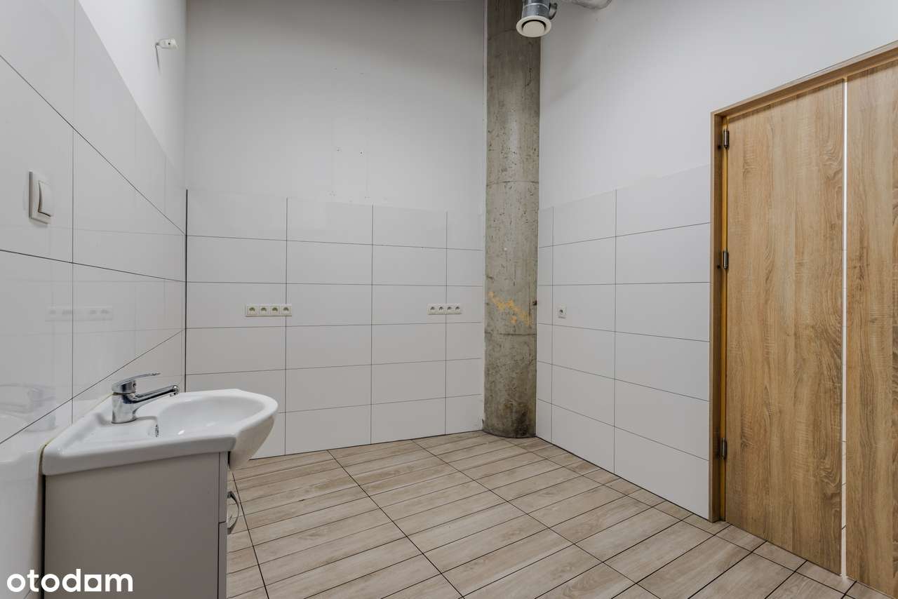 Atrakcyjny lokal | Parter| Witryny| Top lokalizacja!-10