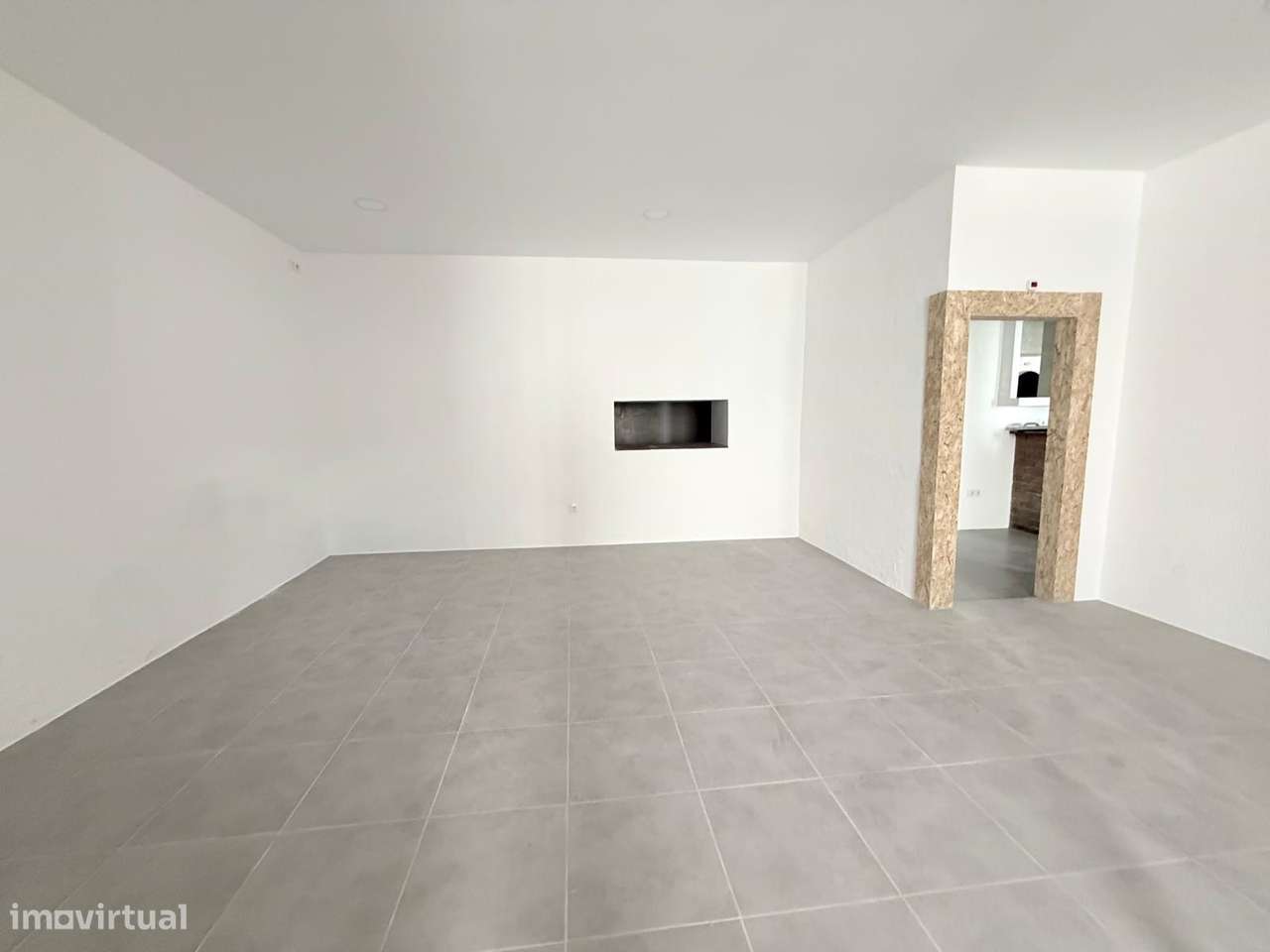 Loja  Arrendamento em Olaia e Paço,Torres Novas - Grande imagem: 2/17