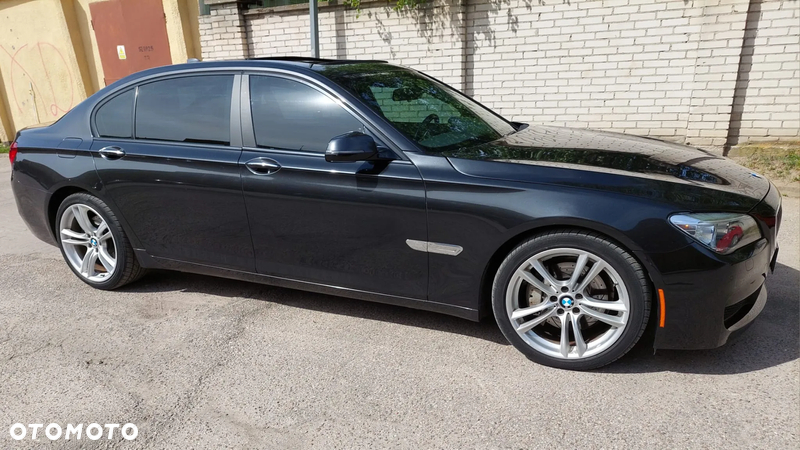 BMW Seria 7 740Li - 2