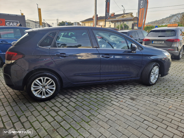 Citroën C4 e-HDi 115 Exclusive - 19