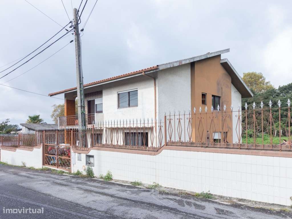 Moradia isolada com 3.000 m2 de terreno para venda em Santa Maria d...-25