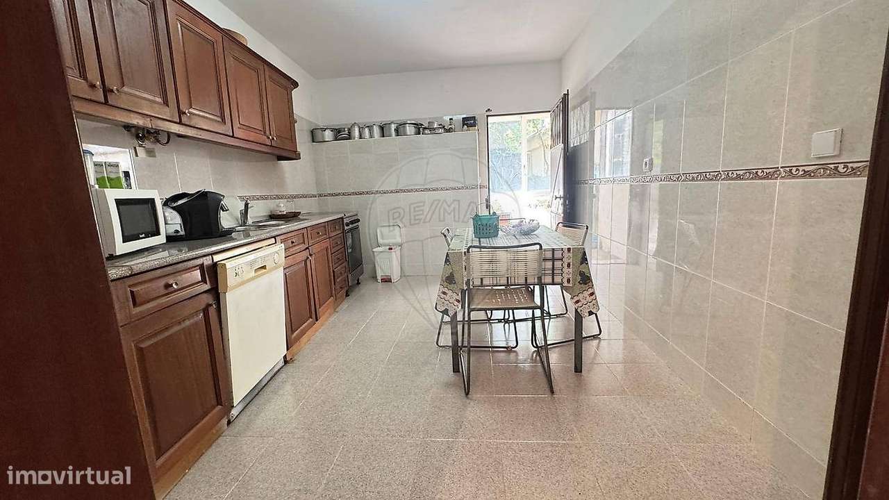 Moradia T1 para venda-14