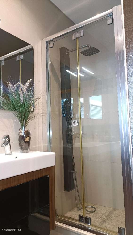 Moradia térrea isolada T4+1 | Piscina | Logradouro-31