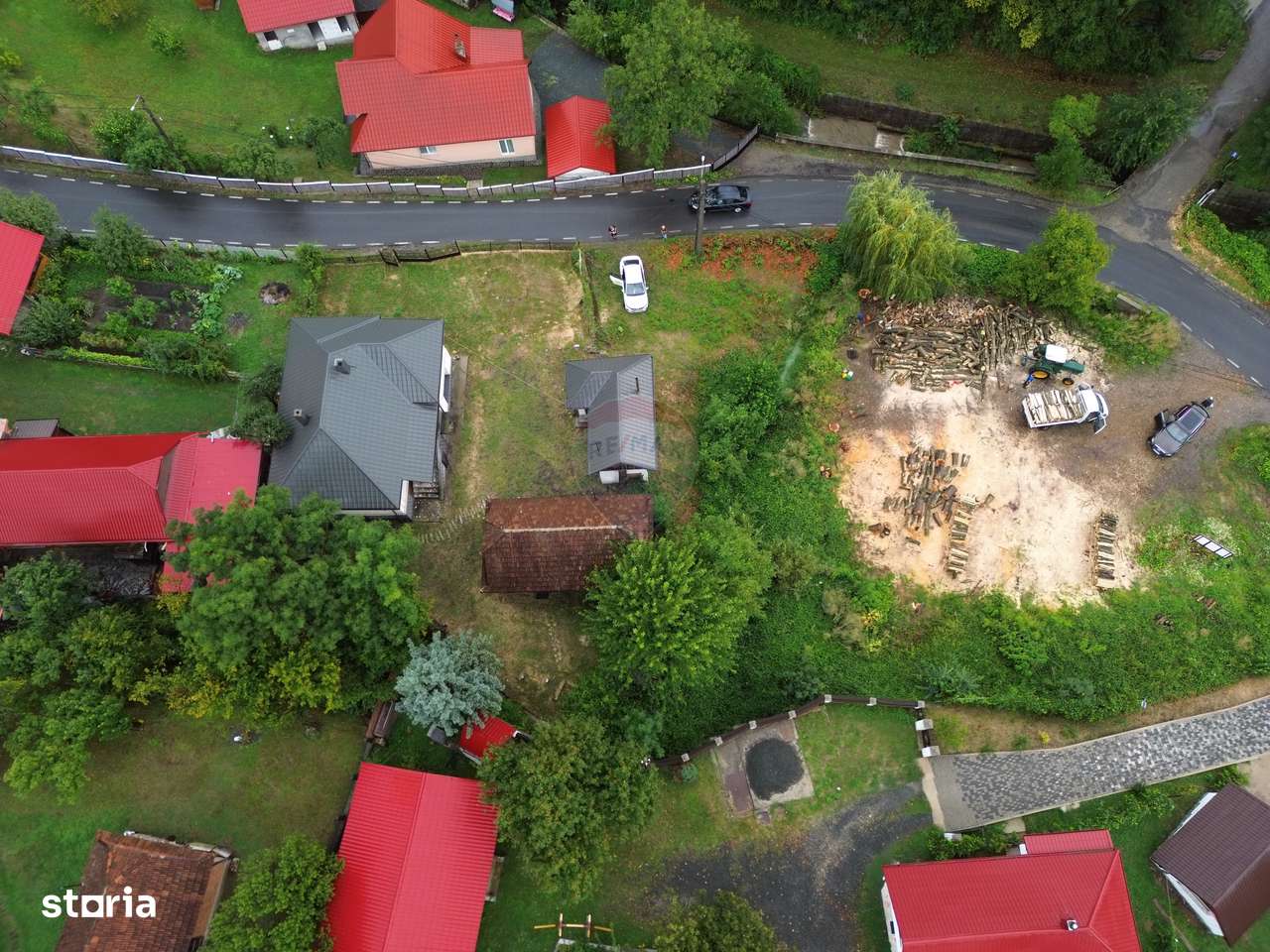 De vânzare casă din caramida cu teren – zonă Pensiunea Secret Garden - Imagine principală: 4/20