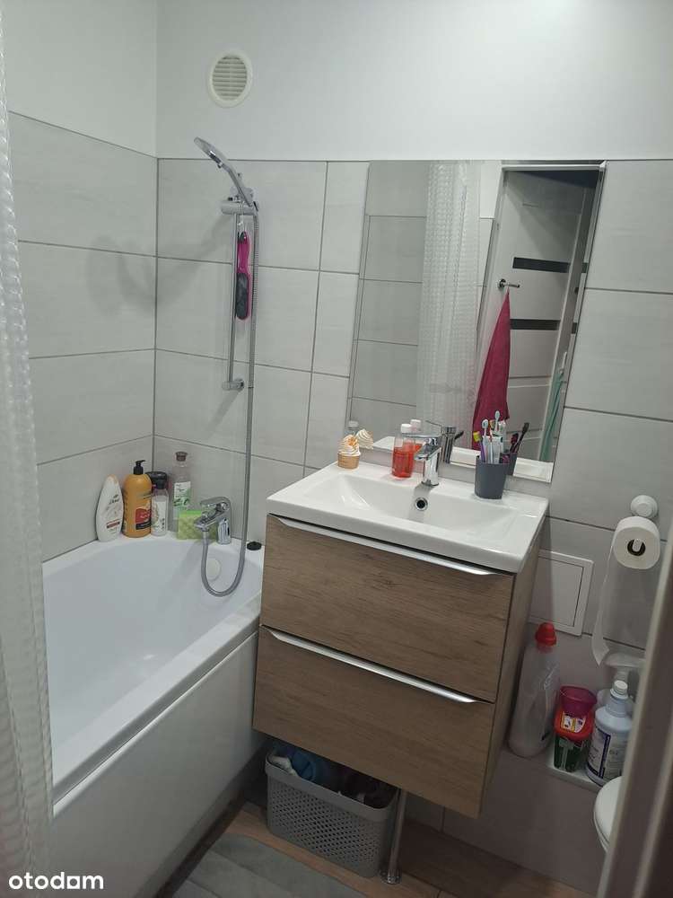 Bardzo ładna kawalerka na Dąbrowie , do wprowadzenia, do negocjacji-10