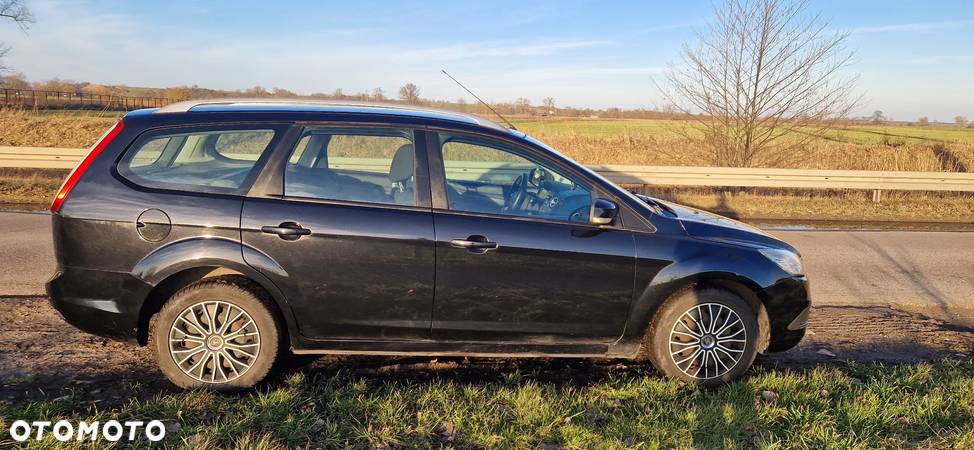 Ford Focus 1.6 TDCi Ambiente - 10