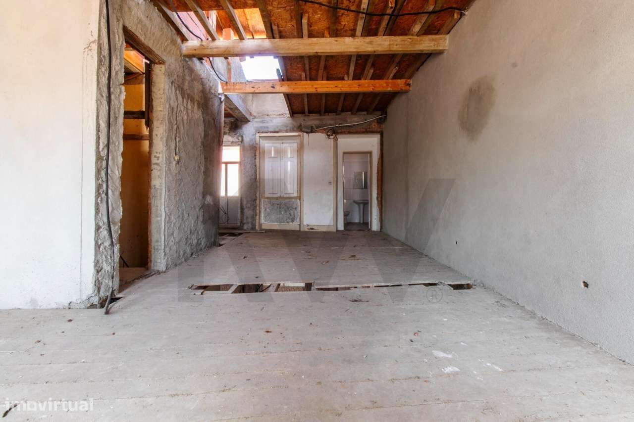 Prédio para Investimento | Alcântara | Reabilitação Total - Grande imagem: 5/45