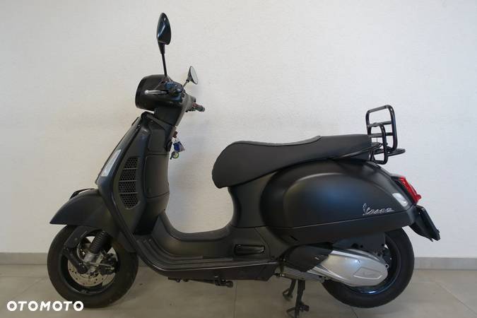 Vespa GTS - 5