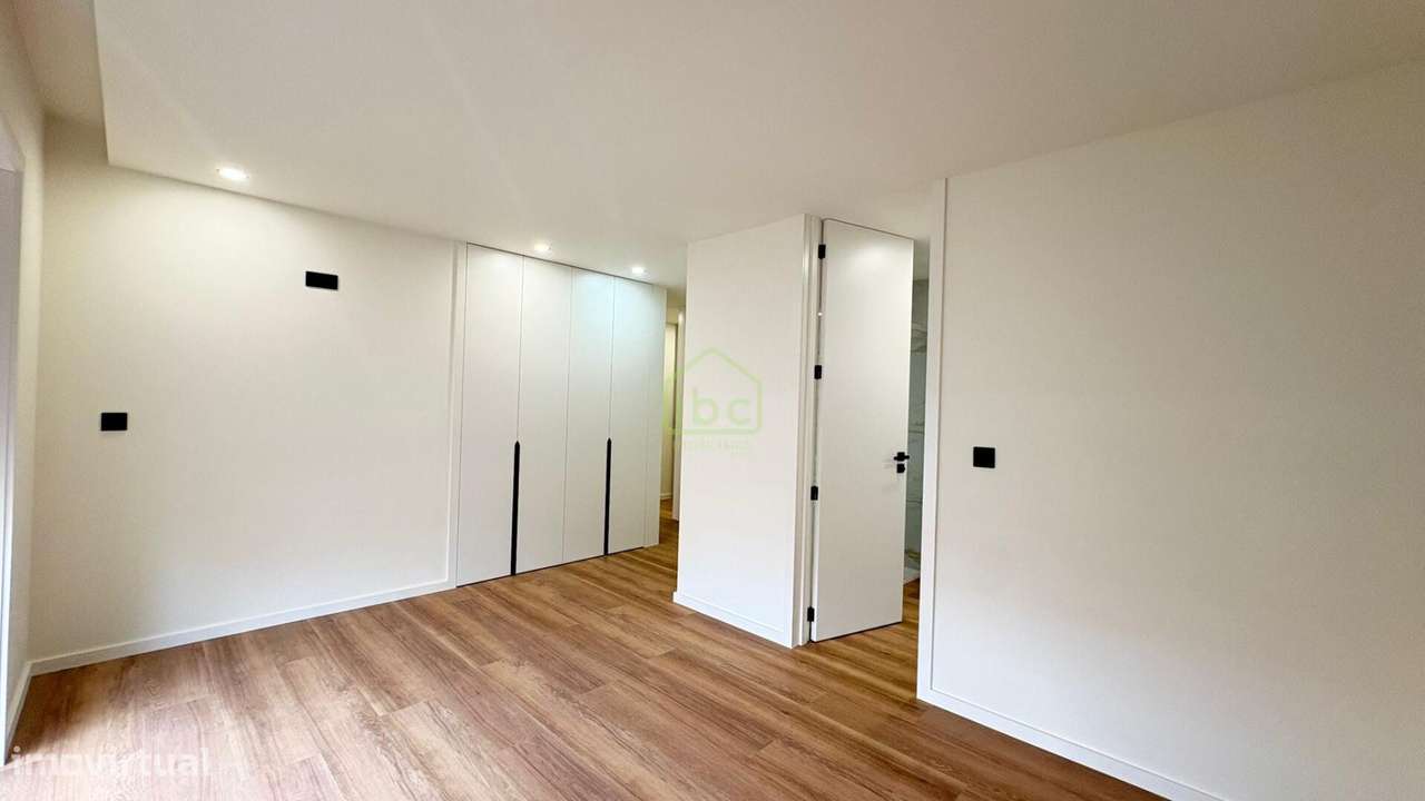 Apartamento T3 Remodelado perto do metro na Póvoa de Varzim-6