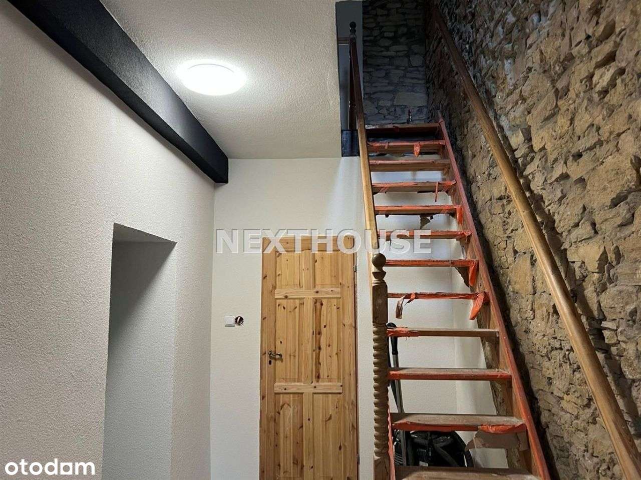 Piękny dom 270 m2 Sączów - Bobrowniki dz. 1550 m2-8